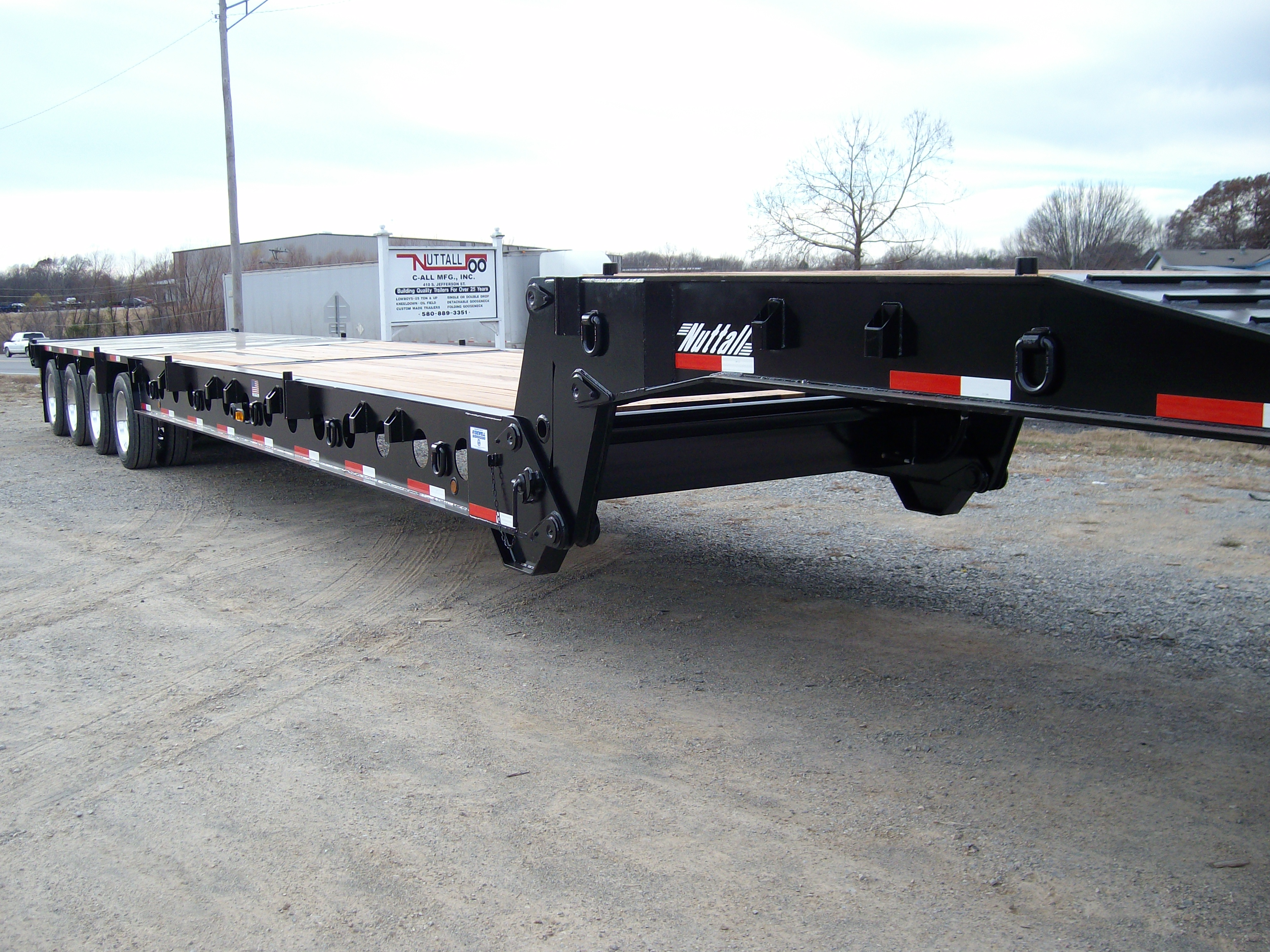 2008TRAILERS017.JPG